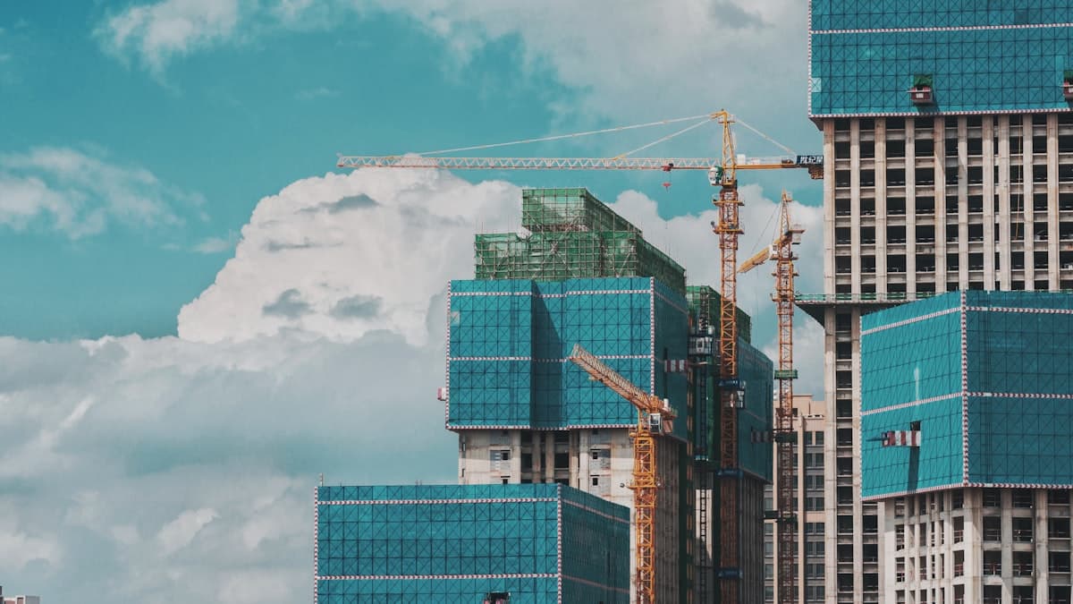 Planta industrial química en operación